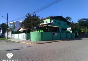 Foto 1 de Casa com 4 Quartos à venda, 259m² em Bombas, Bombinhas