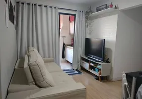 Foto 1 de Apartamento com 2 Quartos à venda, 64m² em Centro, Apucarana