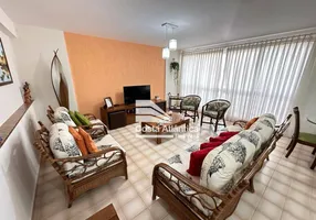 Foto 1 de Apartamento com 3 Quartos à venda, 110m² em Pitangueiras, Guarujá