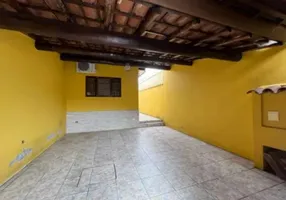Foto 1 de Casa com 2 Quartos à venda, 131m² em Nova Carapina, Serra