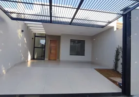 Foto 1 de Casa de Condomínio com 3 Quartos à venda, 100m² em Jardim Monte Rei, Maringá