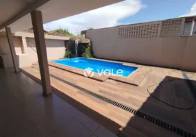 Foto 1 de Casa com 3 Quartos para venda ou aluguel, 322m² em Plano Diretor Sul, Palmas