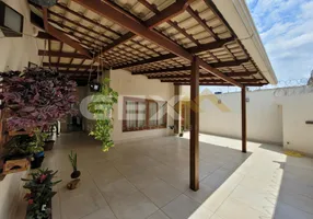 Foto 1 de Casa com 3 Quartos à venda, 244m² em Santa Rosa, Divinópolis