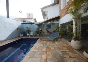Foto 1 de Sobrado com 3 Quartos à venda, 400m² em Belvedere, Belo Horizonte