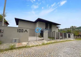 Foto 1 de Casa com 3 Quartos à venda, 192m² em Quitandinha, Petrópolis