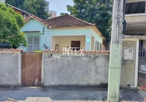 Foto 1 de Casa com 2 Quartos à venda, 100m² em Alcântara, São Gonçalo