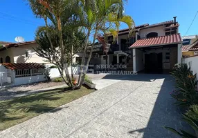 Foto 1 de Casa com 5 Quartos à venda, 122m² em Centro, Porto Belo