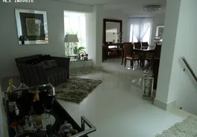 Foto 1 de Casa de Condomínio com 4 Quartos à venda, 1000m² em Centro, Arujá