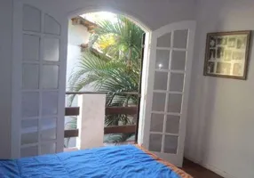 Foto 1 de Casa de Condomínio com 3 Quartos para alugar, 220m² em Jacarepaguá, Rio de Janeiro