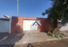 Foto 1 de Casa com 2 Quartos para alugar, 53m² em Coliseu, Londrina