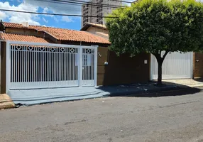 Foto 1 de Casa com 3 Quartos à venda, 250m² em Parque Juriti, São José do Rio Preto