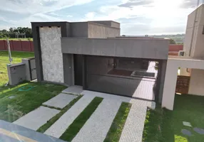 Foto 1 de Casa de Condomínio com 3 Quartos à venda, 160m² em Jardins Bolonha, Senador Canedo