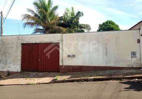 Foto 1 de Lote/Terreno à venda, 180m² em Jardim Medeiros, São Carlos