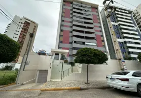 Foto 1 de Apartamento com 3 Quartos à venda, 113m² em Centro, Petrolina