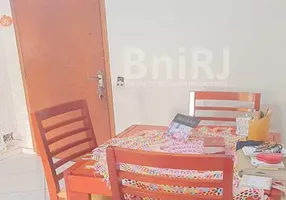 Foto 1 de Apartamento com 3 Quartos à venda, 60m² em Marechal Hermes, Rio de Janeiro