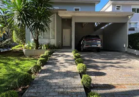 Foto 1 de Casa de Condomínio com 4 Quartos para venda ou aluguel, 380m² em Alphaville Residencial 4, Santana de Parnaíba