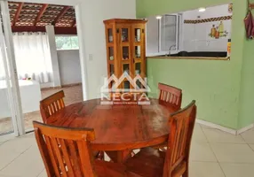 Foto 1 de Casa com 5 Quartos à venda, 230m² em PRAIA DE MARANDUBA, Ubatuba