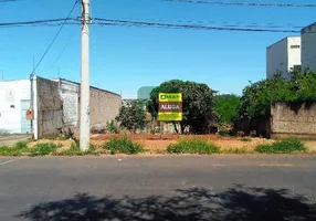 Foto 1 de Lote/Terreno com 1 Quarto para alugar, 1m² em Daniel Fonseca, Uberlândia