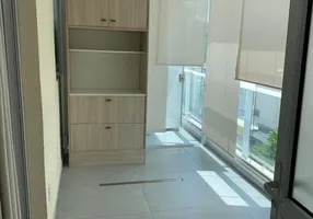 Foto 1 de Apartamento com 2 Quartos para alugar, 87m² em Vila Anastácio, São Paulo