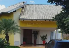 Foto 1 de Casa de Condomínio com 3 Quartos à venda, 414m² em Residencial Portal dos Oitis, Araraquara