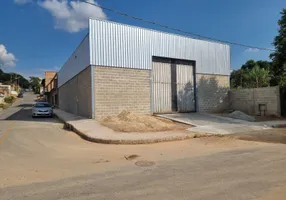 Foto 1 de Galpão/Depósito/Armazém para alugar, 300m² em Bandeirinhas, Betim