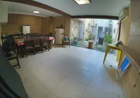 Foto 1 de Casa com 3 Quartos à venda, 120m² em Tijuca, Rio de Janeiro