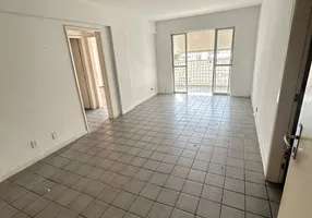 Foto 1 de Apartamento com 3 Quartos à venda, 85m² em Boa Viagem, Recife