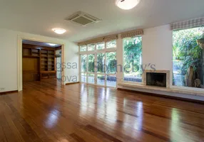 Foto 1 de Casa com 4 Quartos para venda ou aluguel, 650m² em Jardim Guedala, São Paulo
