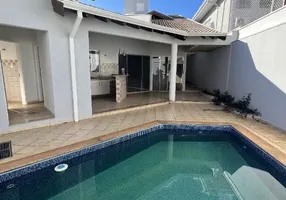 Foto 1 de Casa de Condomínio com 4 Quartos para venda ou aluguel, 248m² em Residencial Villaggio II, Bauru