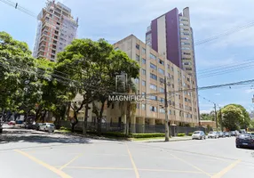 Foto 1 de Apartamento com 3 Quartos para alugar, 78m² em Cabral, Curitiba
