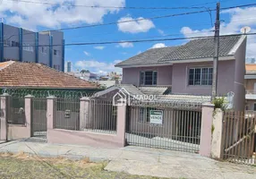 Foto 1 de Sobrado com 4 Quartos à venda, 280m² em Centro, Ponta Grossa