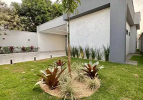 Foto 1 de Casa com 3 Quartos à venda, 312m² em Residencial Recanto do Bosque, Goiânia