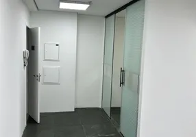 Foto 1 de Sala Comercial para alugar, 65m² em Granja Julieta, São Paulo