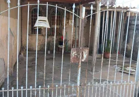 Foto 1 de Casa com 2 Quartos à venda, 67m² em Vila Iapi, Taubaté