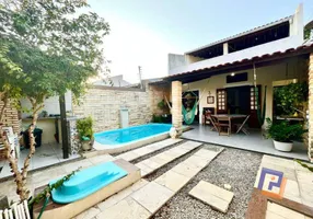 Foto 1 de Casa com 3 Quartos à venda, 214m² em Lagoa Redonda, Fortaleza