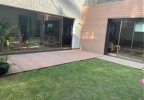 Foto 1 de Sobrado com 4 Quartos à venda, 340m² em Alto de Pinheiros, São Paulo