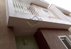 Foto 1 de Casa de Condomínio com 2 Quartos à venda, 70m² em Vila Figueira, Suzano