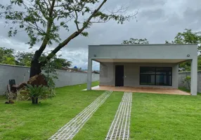 Foto 1 de Fazenda/Sítio com 3 Quartos à venda, 240m² em Zona Rural, Uberlândia