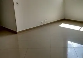 Foto 1 de Apartamento com 3 Quartos à venda, 74m² em Socorro, São Paulo