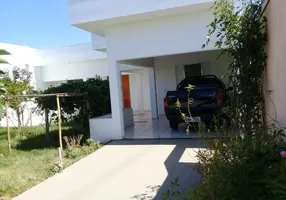 Foto 1 de Casa com 2 Quartos à venda, 630m² em Centro, Urupês