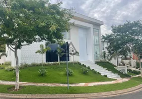 Foto 1 de Casa de Condomínio com 4 Quartos para venda ou aluguel, 380m² em Ville Sainte Helene, Campinas