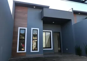 Foto 1 de Casa com 3 Quartos à venda, 128m² em , Simões Filho