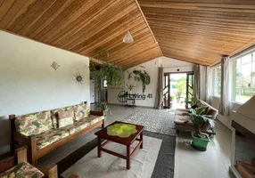 Foto 1 de Casa com 3 Quartos à venda, 180m² em Granja das Acácias, Quatro Barras