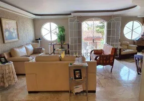 Foto 1 de Casa com 4 Quartos à venda, 325m² em Jardim, Santo André