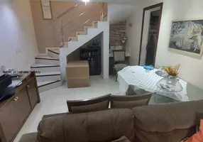 Foto 1 de Casa de Condomínio com 3 Quartos para alugar, 125m² em Piatã, Salvador