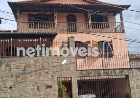Foto 1 de Casa com 7 Quartos à venda, 316m² em Nova Gameleira, Belo Horizonte