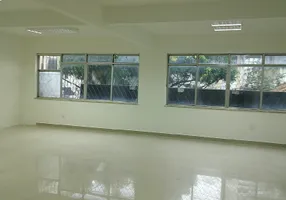 Foto 1 de Sala Comercial para alugar, 200m² em Madureira, Rio de Janeiro