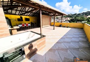 Foto 1 de Casa com 3 Quartos à venda, 300m² em Jardim Vitória, Belo Horizonte