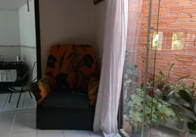 Foto 1 de Casa com 3 Quartos à venda, 80m² em Espiríto Santo, Porto Alegre