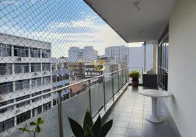 Foto 1 de Apartamento com 3 Quartos à venda, 158m² em Icaraí, Niterói